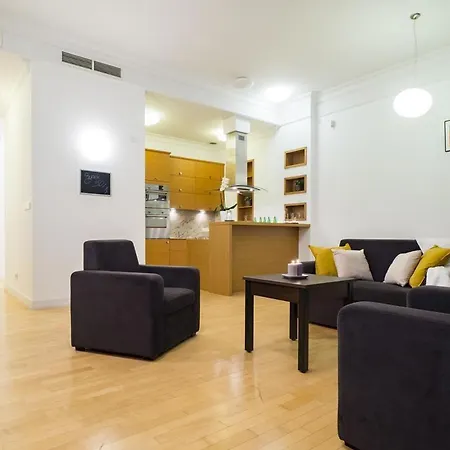 Premium With Terrace Market Square *