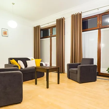 Premium With Terrace Market Square